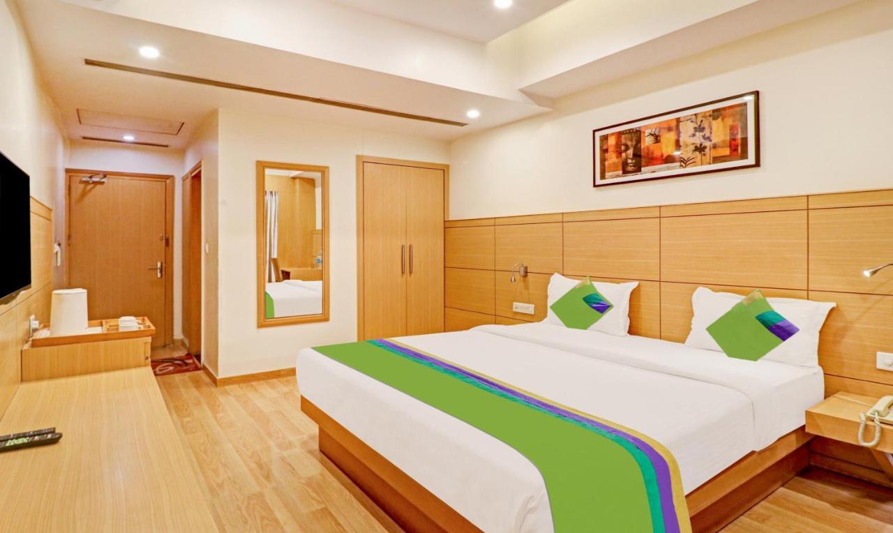 Treebo Galaxy Rooms ニューデリー エクステリア 写真