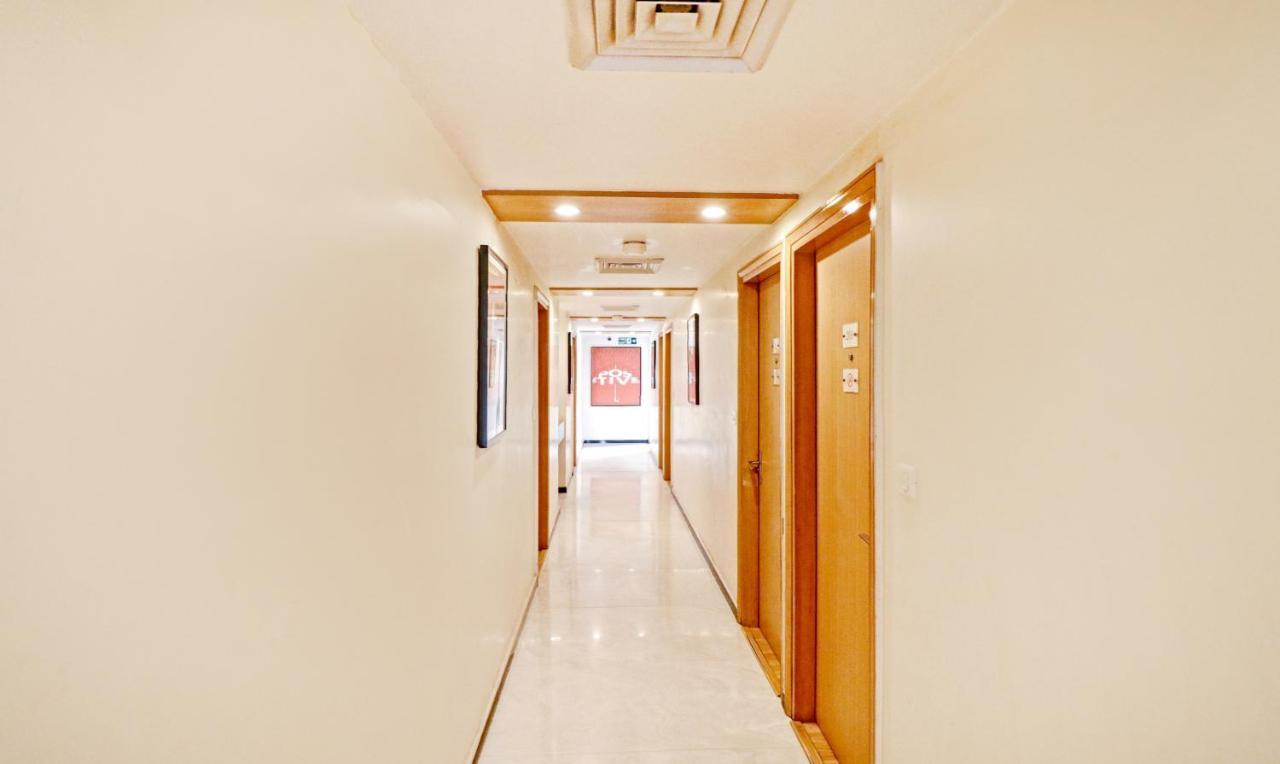 Treebo Galaxy Rooms ニューデリー エクステリア 写真
